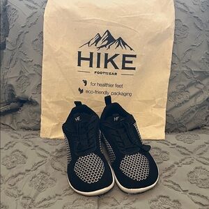 HIKE Women's Black and White Athletic Shoes